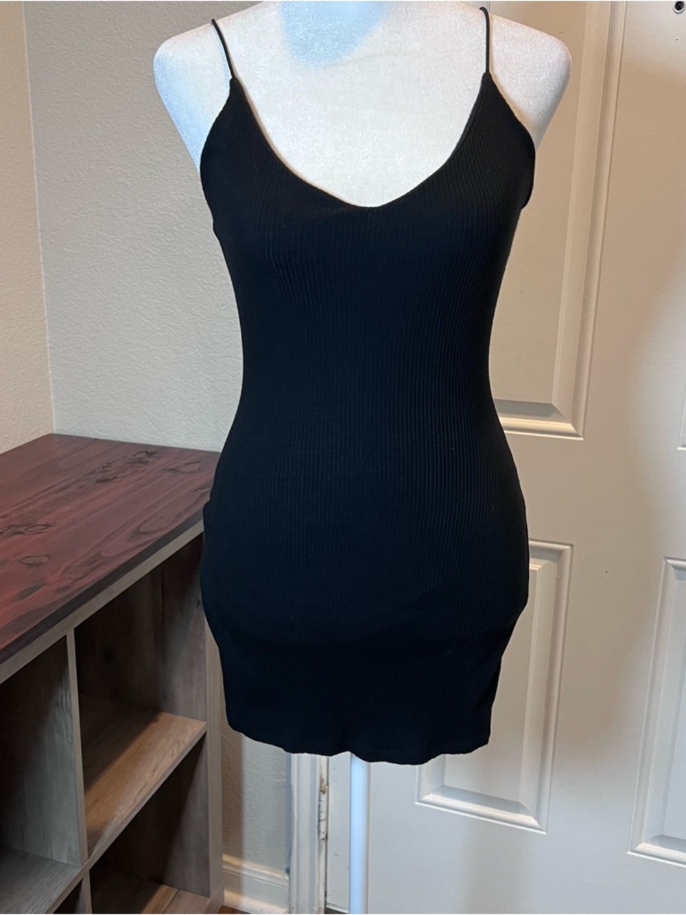 Windsor Black Ribbed V-Neck Dress with Spaghetti Straps
